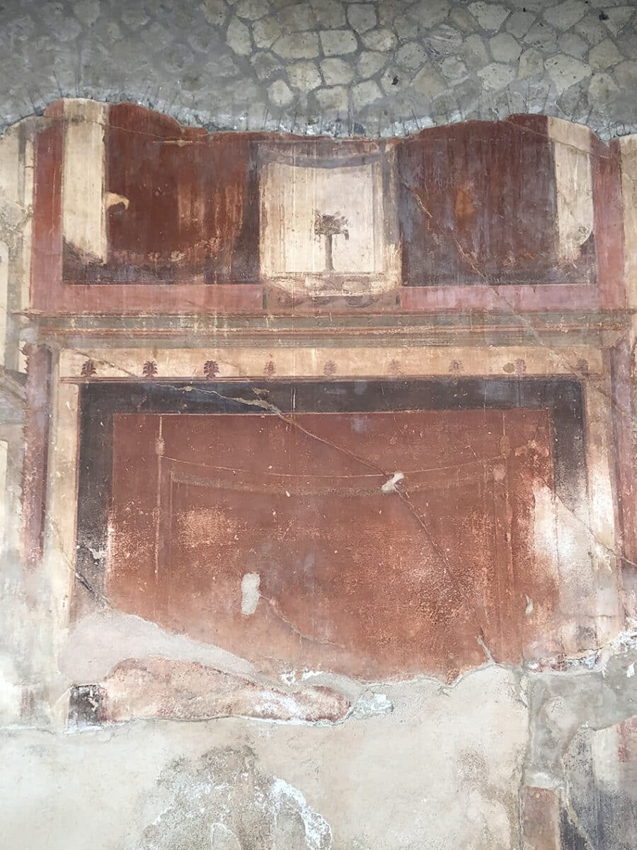 Incredible Fresco's and plasterwork, Herculaneum.