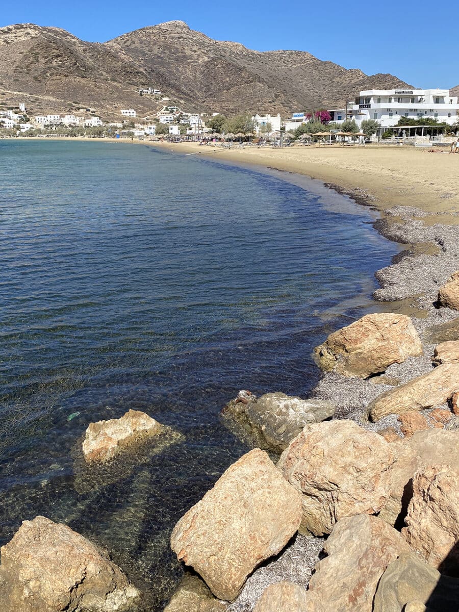 How to Island hop from Santorini to Ios, Greece.