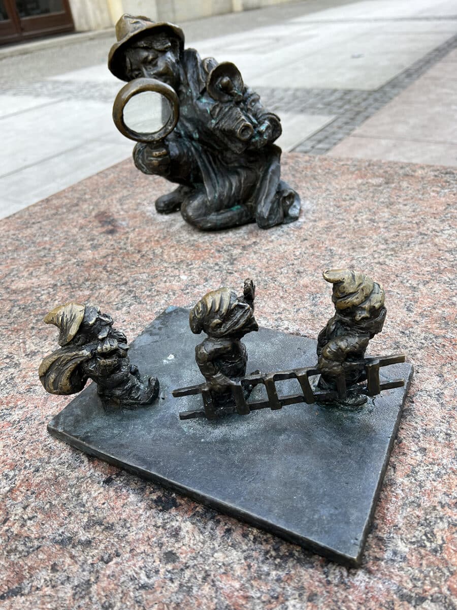 How to find the gnomes of Wrocław.